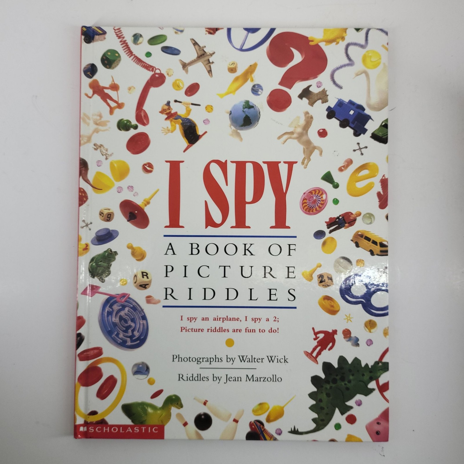 I Spy A Book of Picture Riddles Hardcover Scholastic Jean Marzollo Vintage 1992