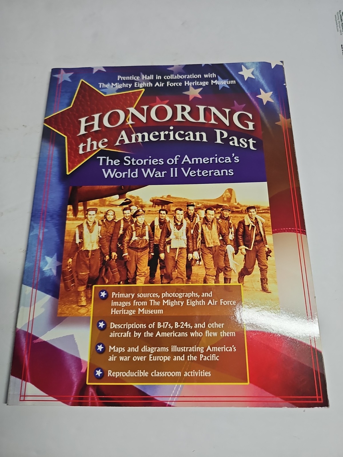Honoring the American Past: The Stories of America’s World War II Veterans