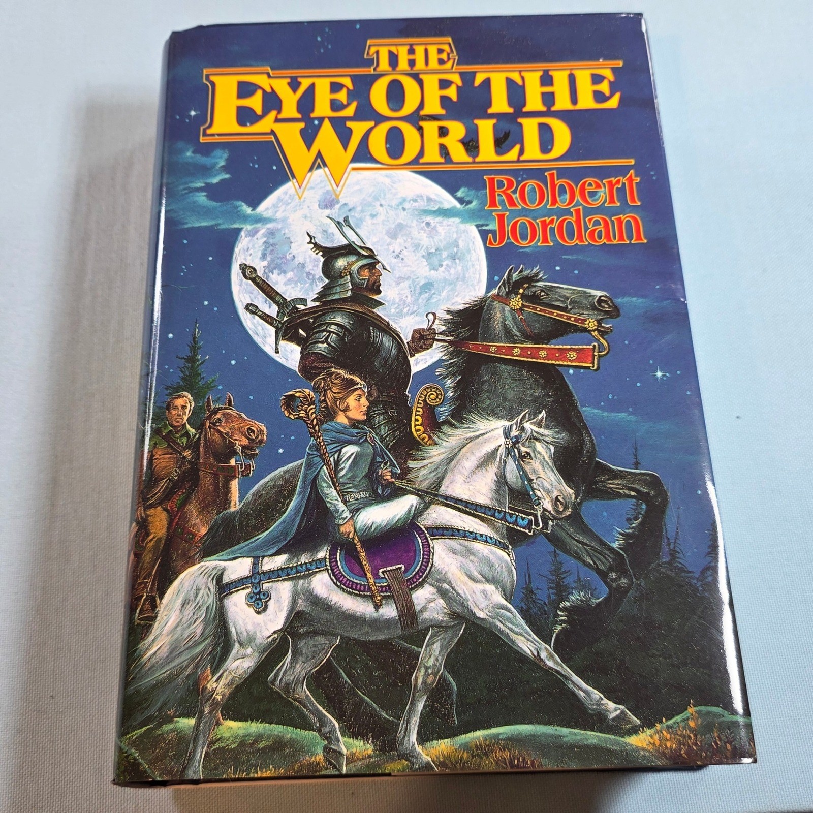 The Eye of the World Robert Jordan Wheel of Time Hardcover Book Tor Fantasy
