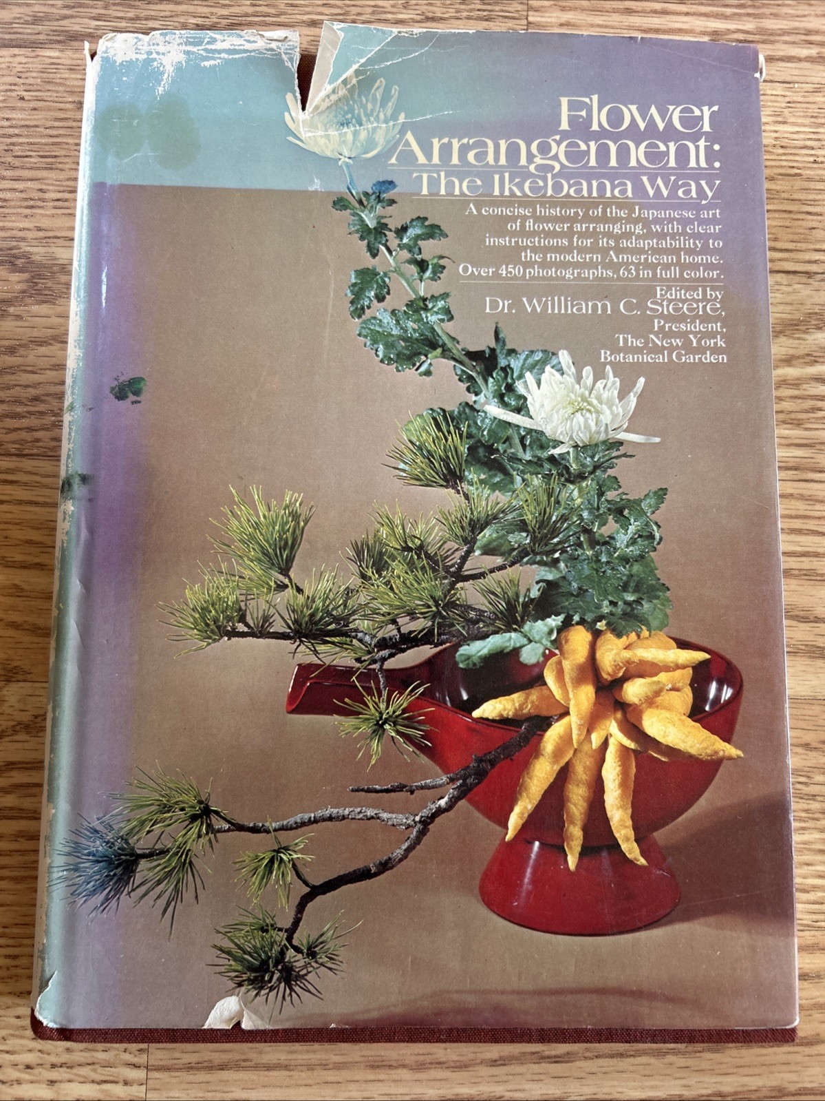 Flower Arrangement: The Ikebana Way [ Minobu Ohi ] Hardcover Very Good