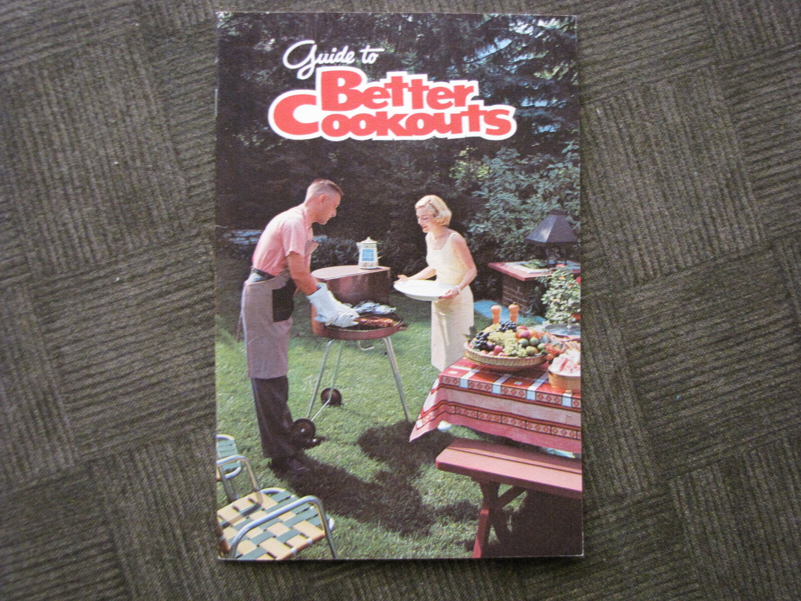 Guide to BETTER COOKOUTS Brown & Bigelow Standard Packaging Booklet Vintage1963
