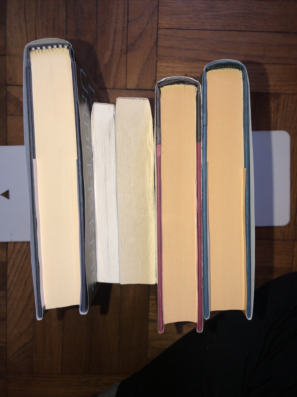 Desperate Undertaking Davis, Messina, Collins, Hillerman LOT 5 HC & ppbk