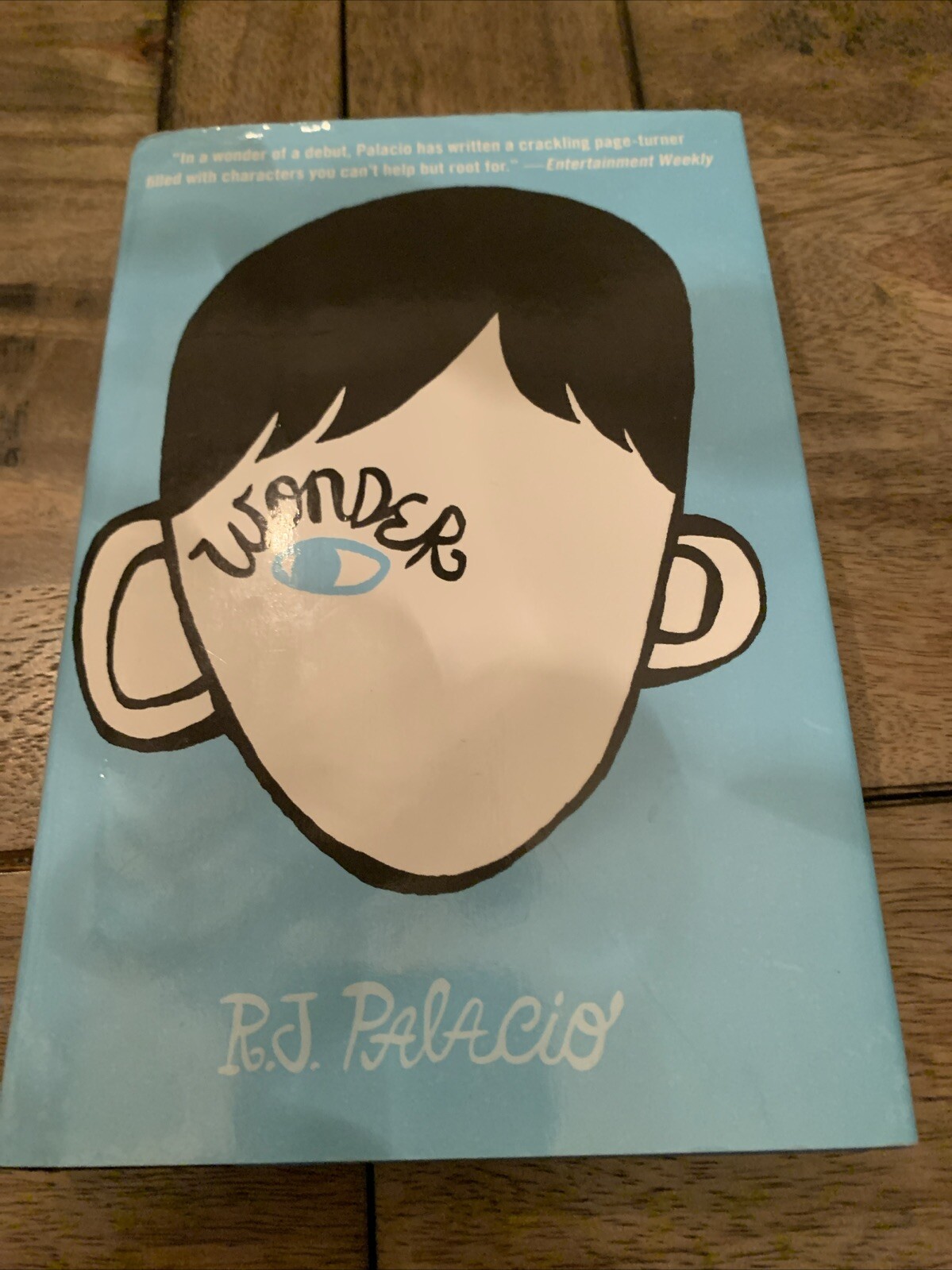 Wonder by R. J. Palacio (2012, Hardcover)