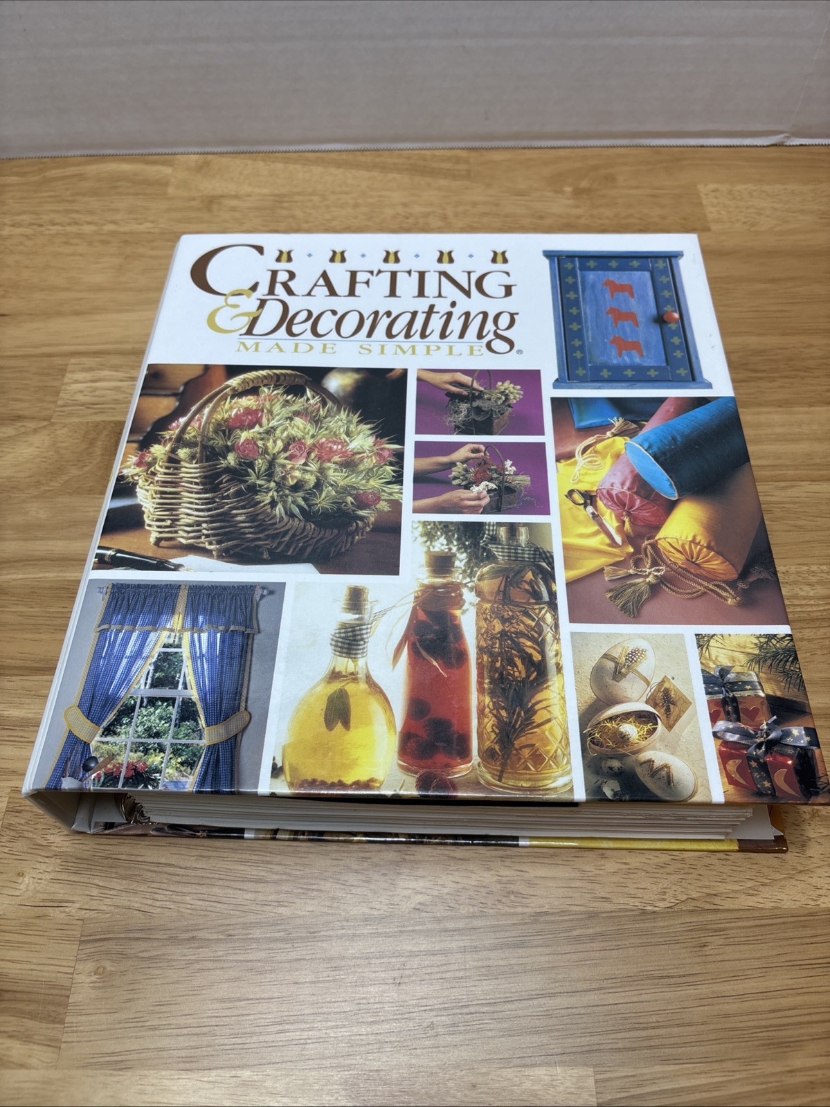 Creative Home Decorating Book Hardcover Three Ring Binder & Cards Vintage 1990’s