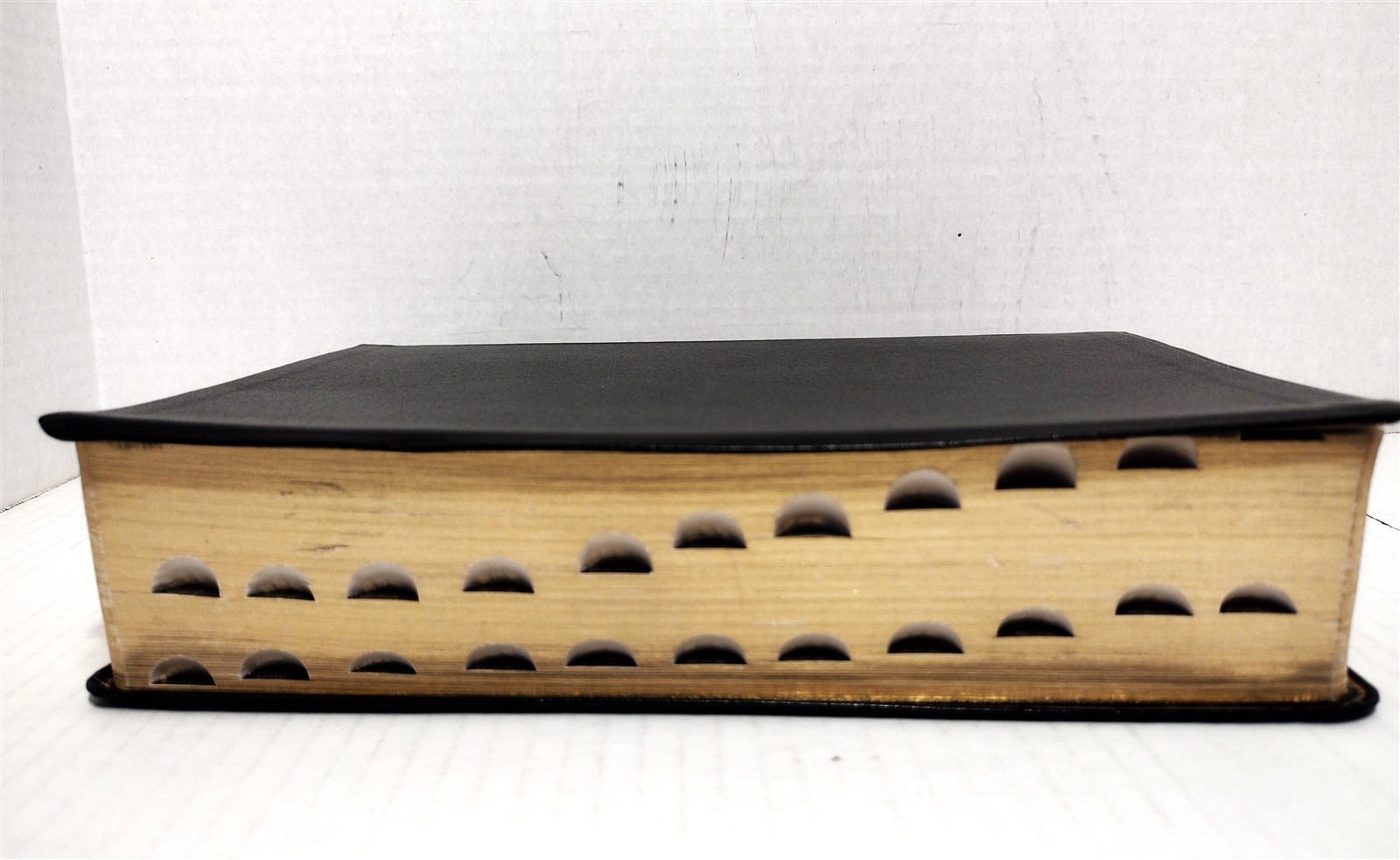 NIV Life Application Study Bible (Genuine Leather, Thumb Indexed, Gilt Edges)