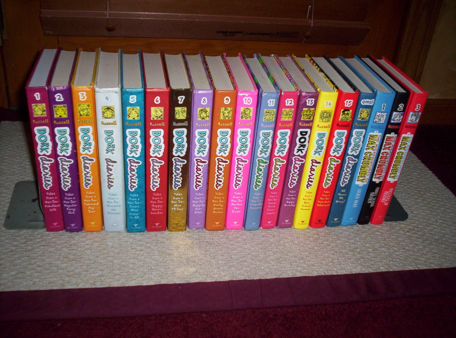 LOT of 19 Rachel Renee Russell 1-15 + OMG DORK DIARIES + 1-2-3 MAX CRUMBLEY-HCs