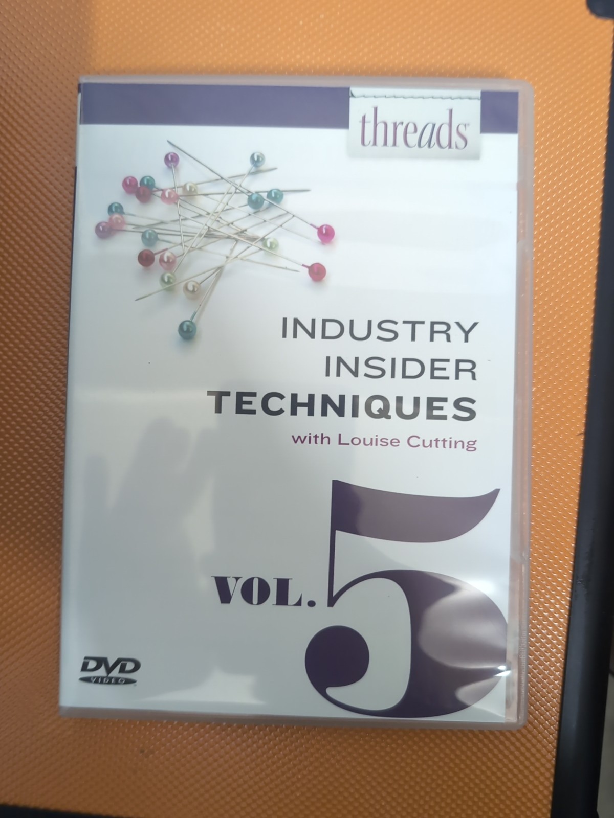 Threads Industry Insider Techniques, Vol. 5 by Cutting, Louise DVD 📀
