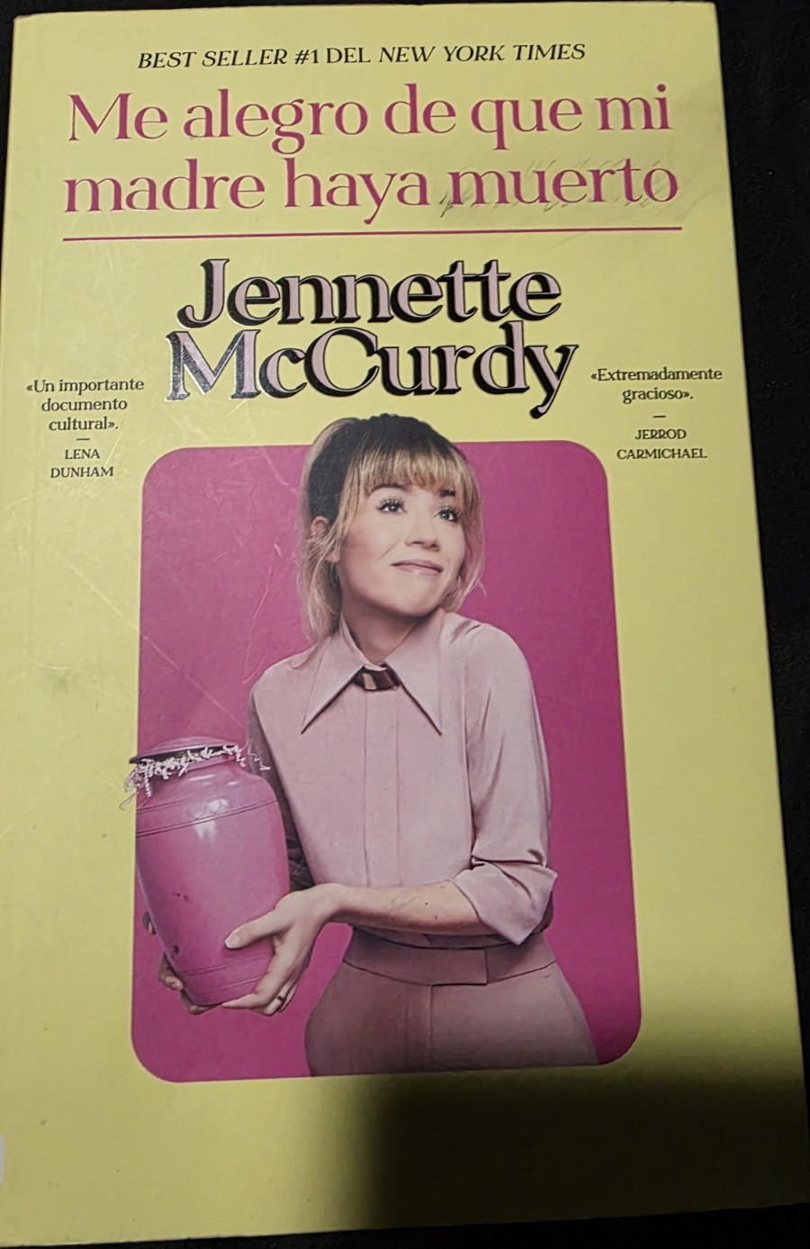 Jennette McCurdy Me alegro de que mi madre haya muerto Paperback Spanish Memoir