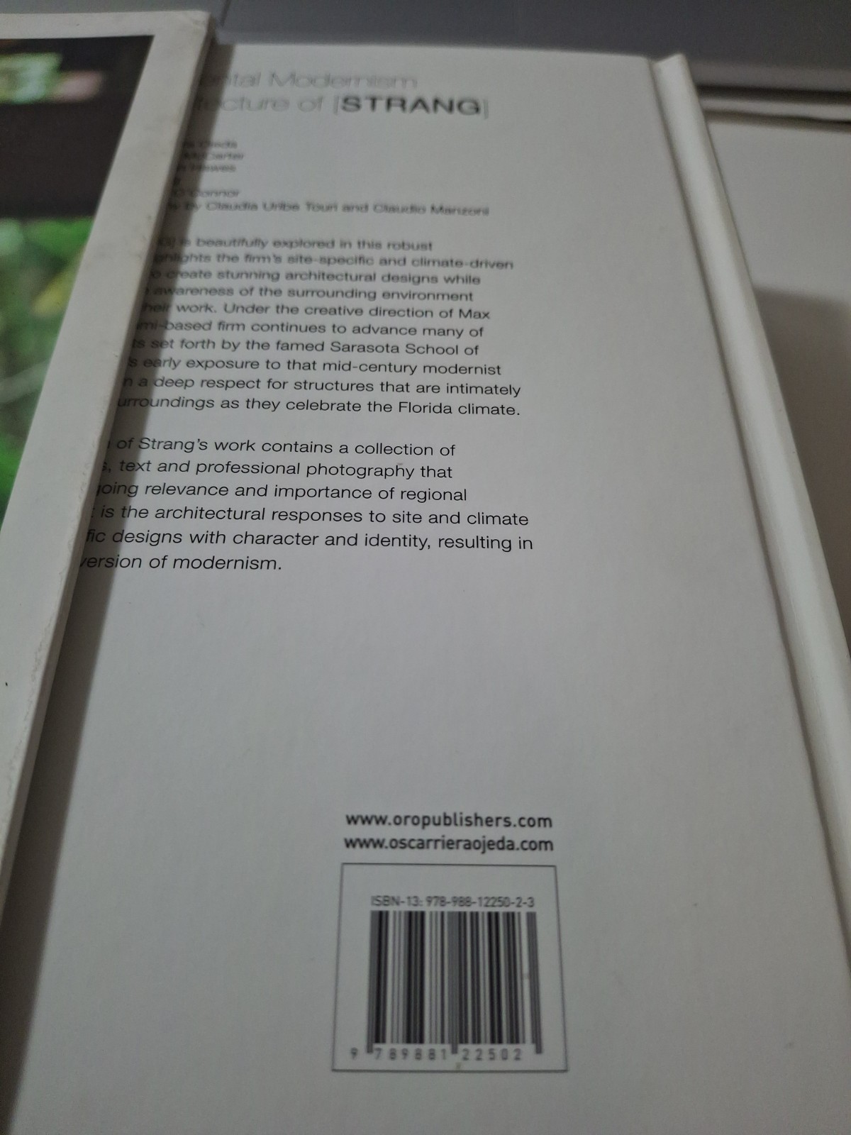 Environmental Modernism (Slipcase) – 9781946226129