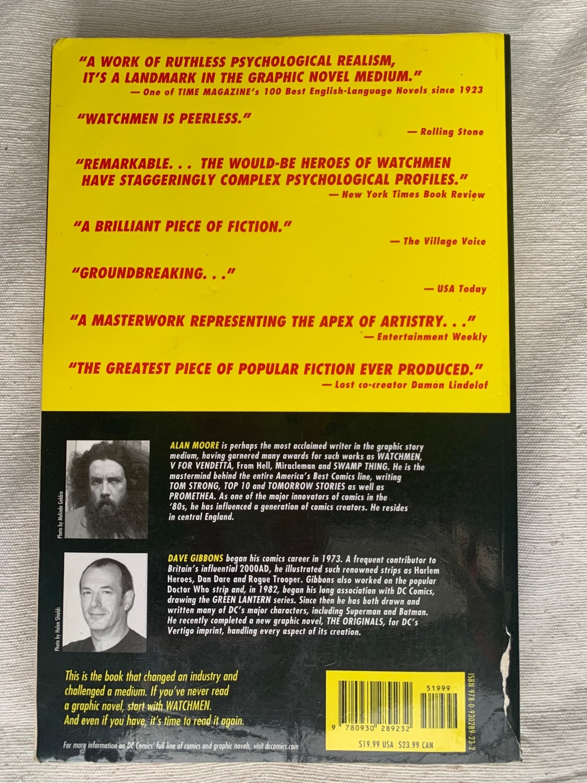 WATCHMEN by Alan Moore ISBN-13: 9780930289232
