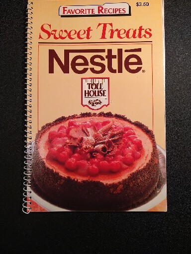 Sweet Treats Nestle Toll House Recipes Cookbook 96 Pages 1987
