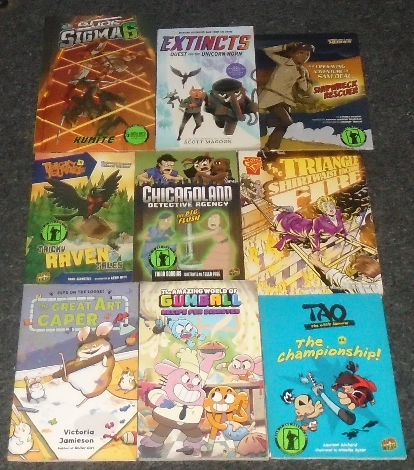 18 Children’s Books ages 7-12; 9up Graphic Library University Illustrated Comic+