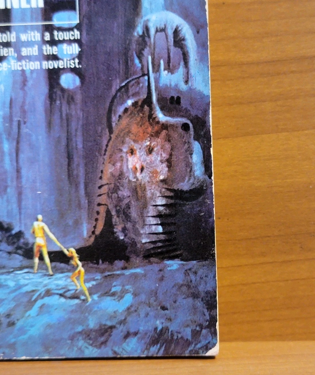 Catch a Falling Star by John Brunner Ace G-761 1968 John Schoenherr cover Good