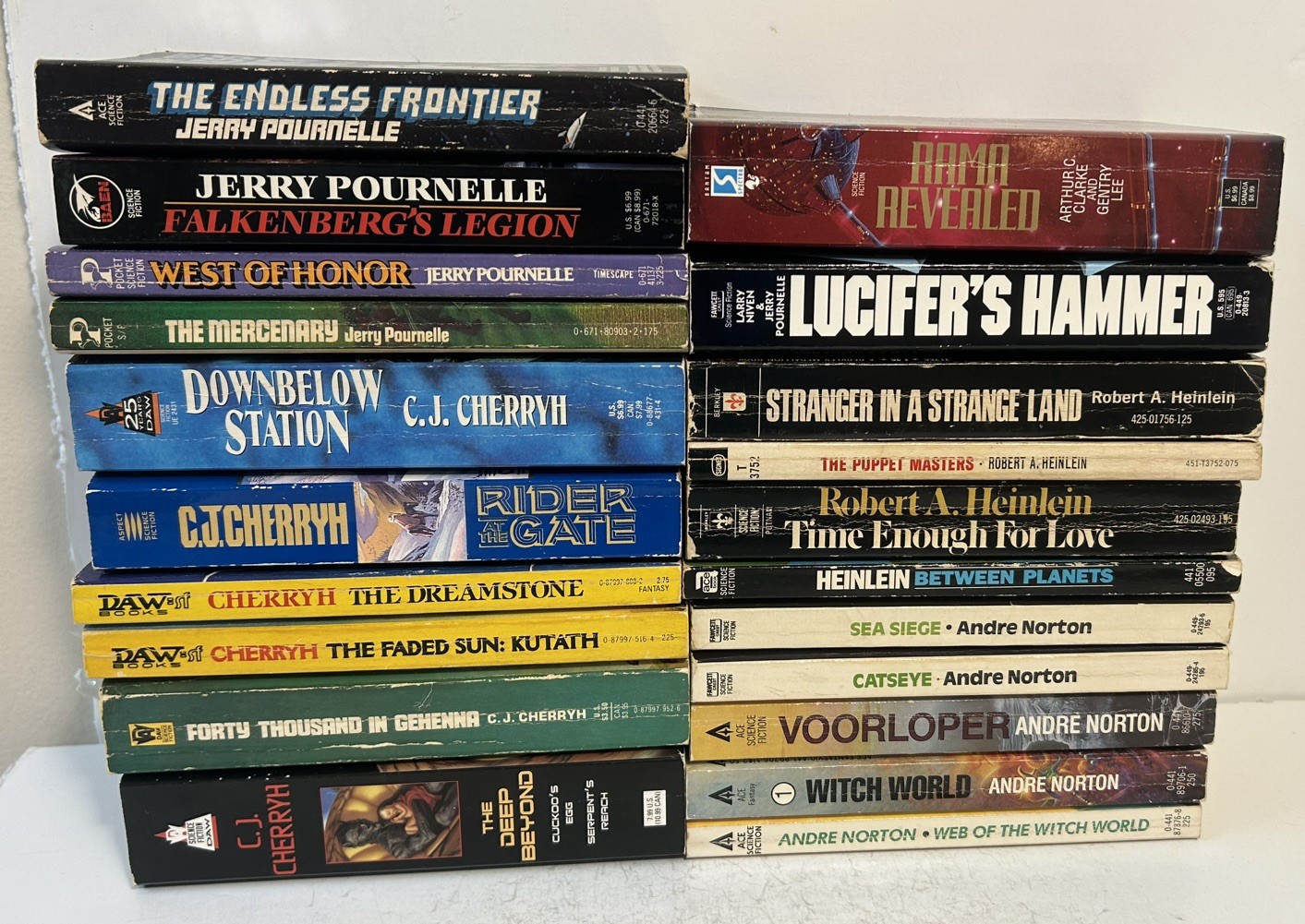 Vintage Science Fiction Paperback Book Lot 21 Books- Pournelle, Cherryh, etc.