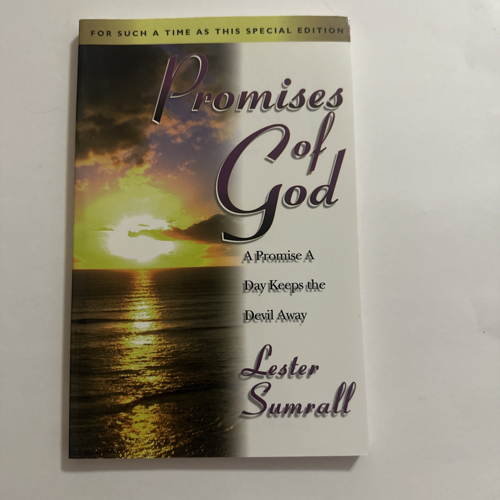 Promises of God: A Promise a – Paperback, by Lester Frank Sumrall – Acceptable