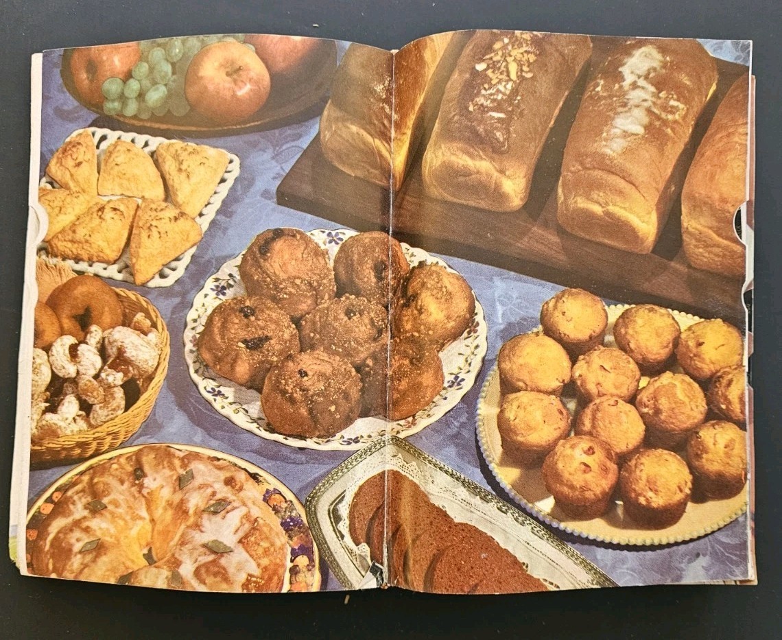 The Culinary Arts Institute Encyclopedia Vintage Cookbook 1950s