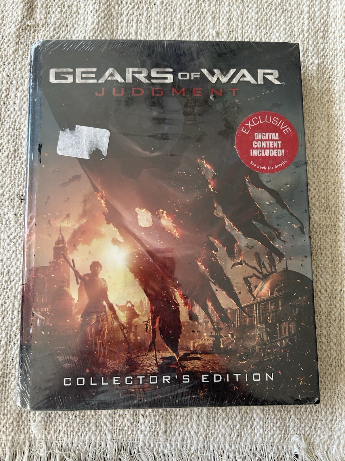 New Sealed Gears of War Judgment Staff 2013 Collector Edition Digital Content