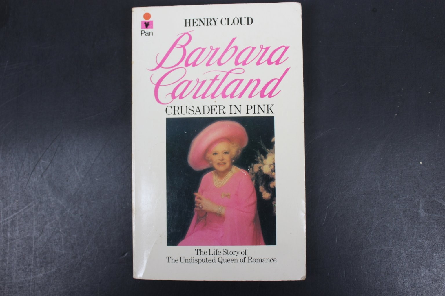 Barbara Cartland Crusader in Pink Henry Cloud 1979 Illustrated Biography Pan PB