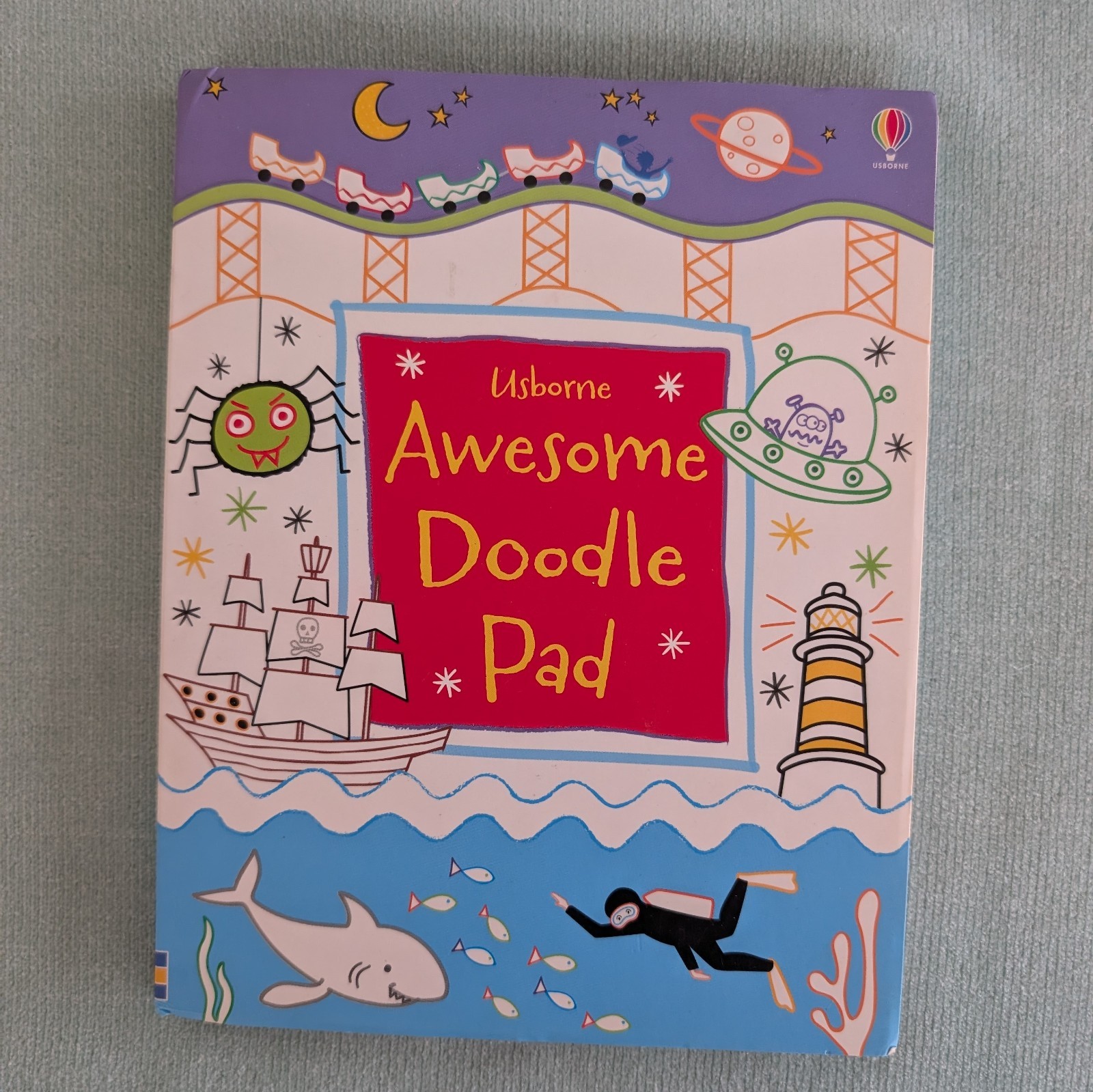 Usborne Awesome Doodle Pad – Kirsteen Robson -Paperback – VERY GOOD