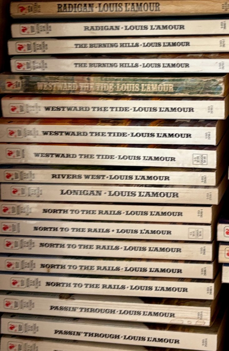 Louis L’Amour Paperbacks Western – YOU CHOOSE Lot – MIX & MATCH Buy 3 Get 1 FREE