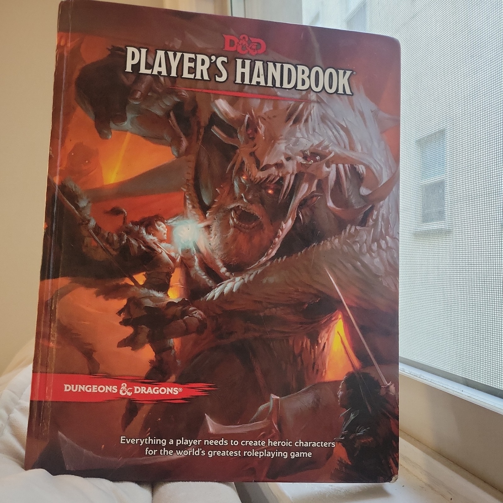 Dungeons and Dragons Player’s Handbook – ACCEPTABLE condition, read description
