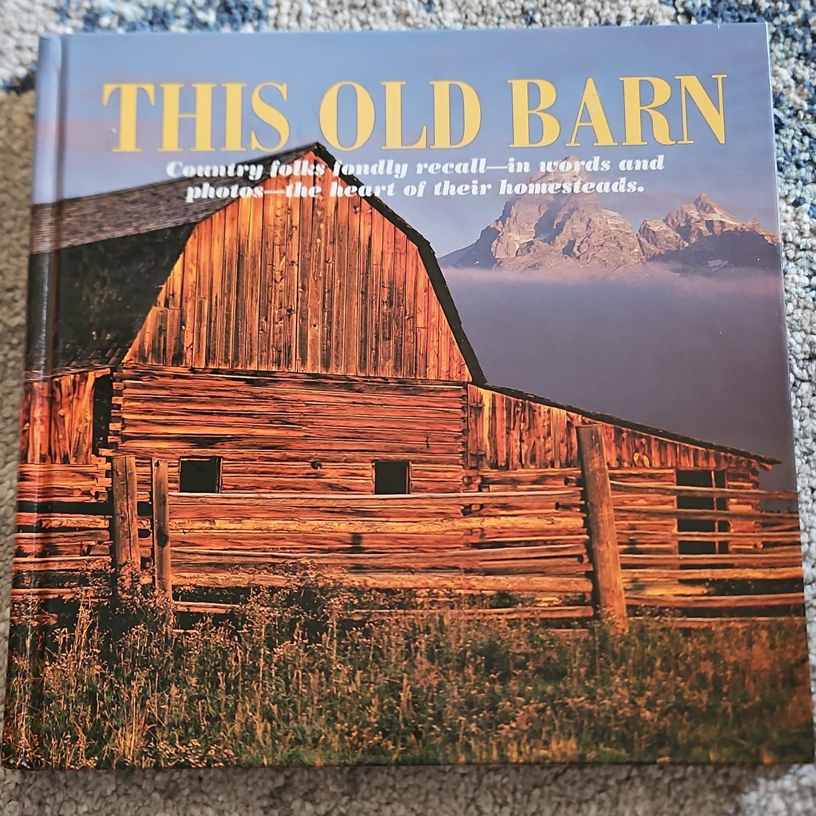 Ken Wysocky This Old Barn Hardcover (1997) Reiman Publications, 196 Pages