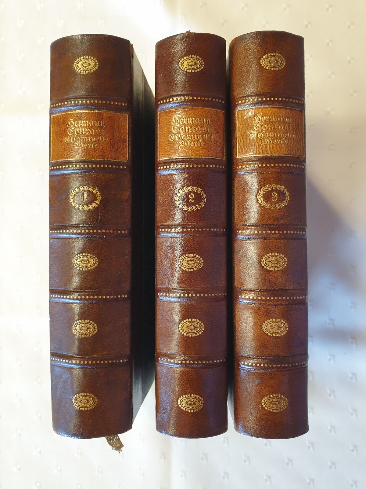 Gesammelte Schriften. 3 Bände 1. Auflage Conradi, Hermann und Gustav W. Peters: