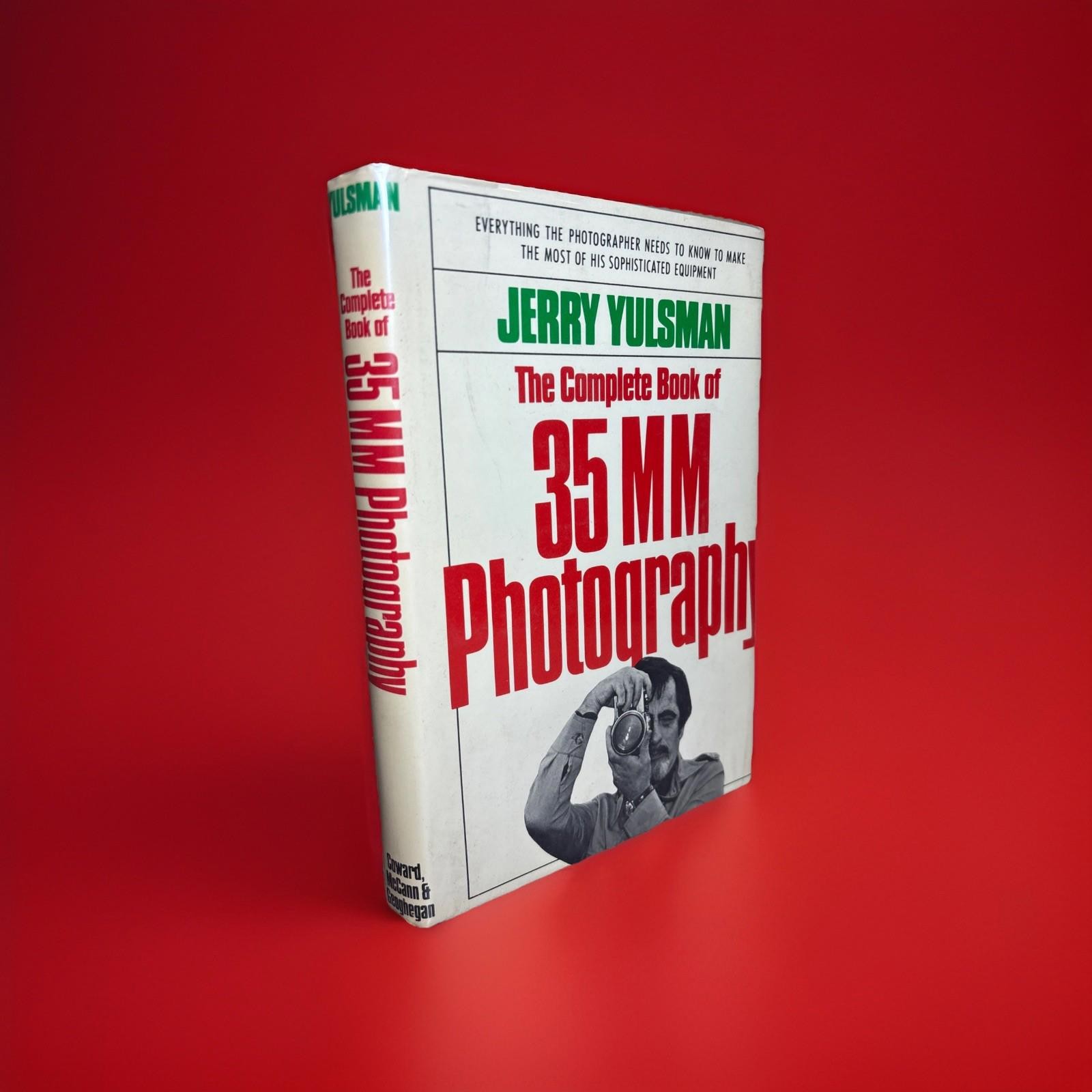 The Complete Book of 35 MM Photography Jerry Yulsman Vintage Hardcover 1976 DJ