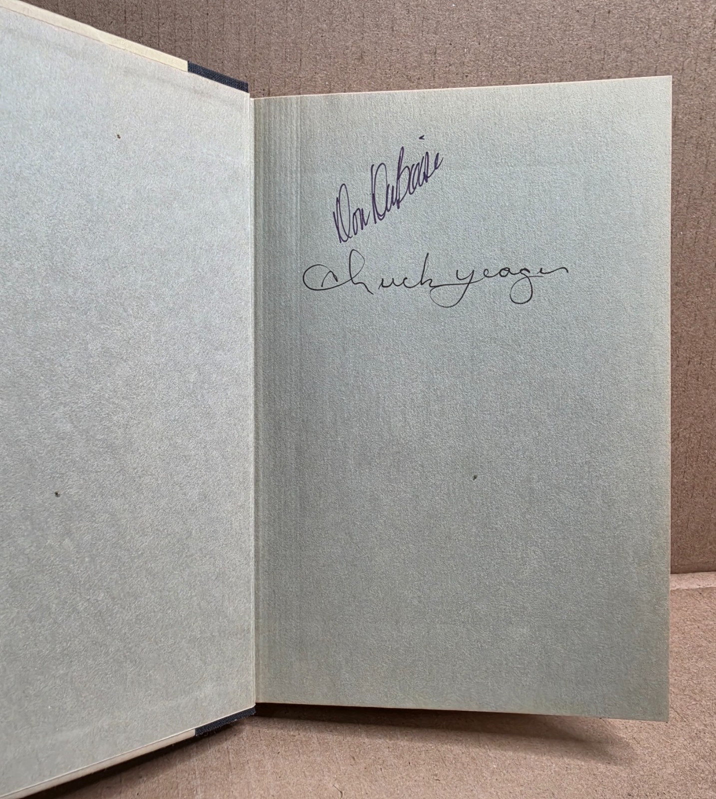 SIGNED Yeager : Autobiography by General Chuck Yeager & Leo Janos 1985 HC / DJ