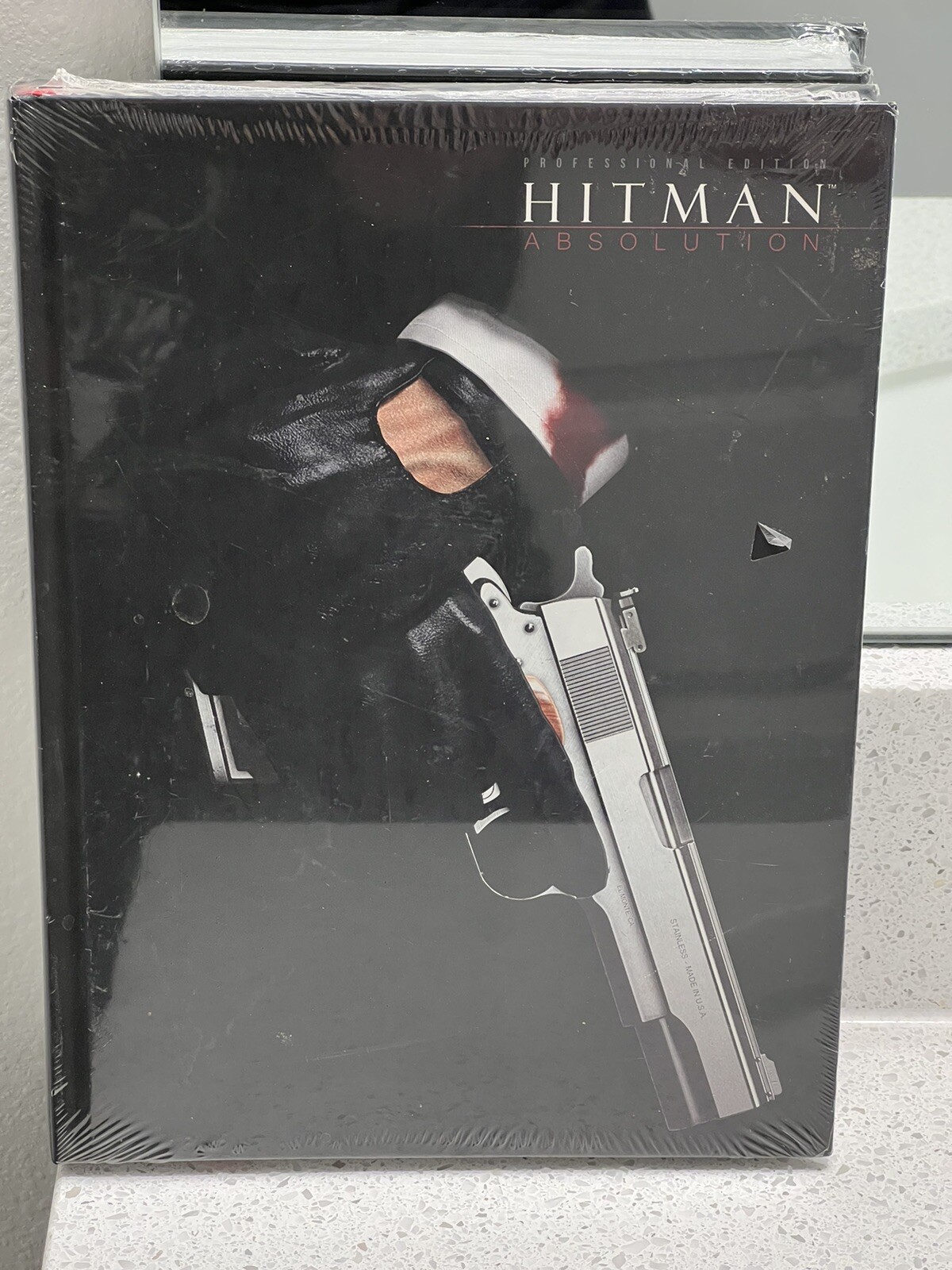 BRAND NEW Hitman: Absolution Professional Edition Official Game Guide Hardcover