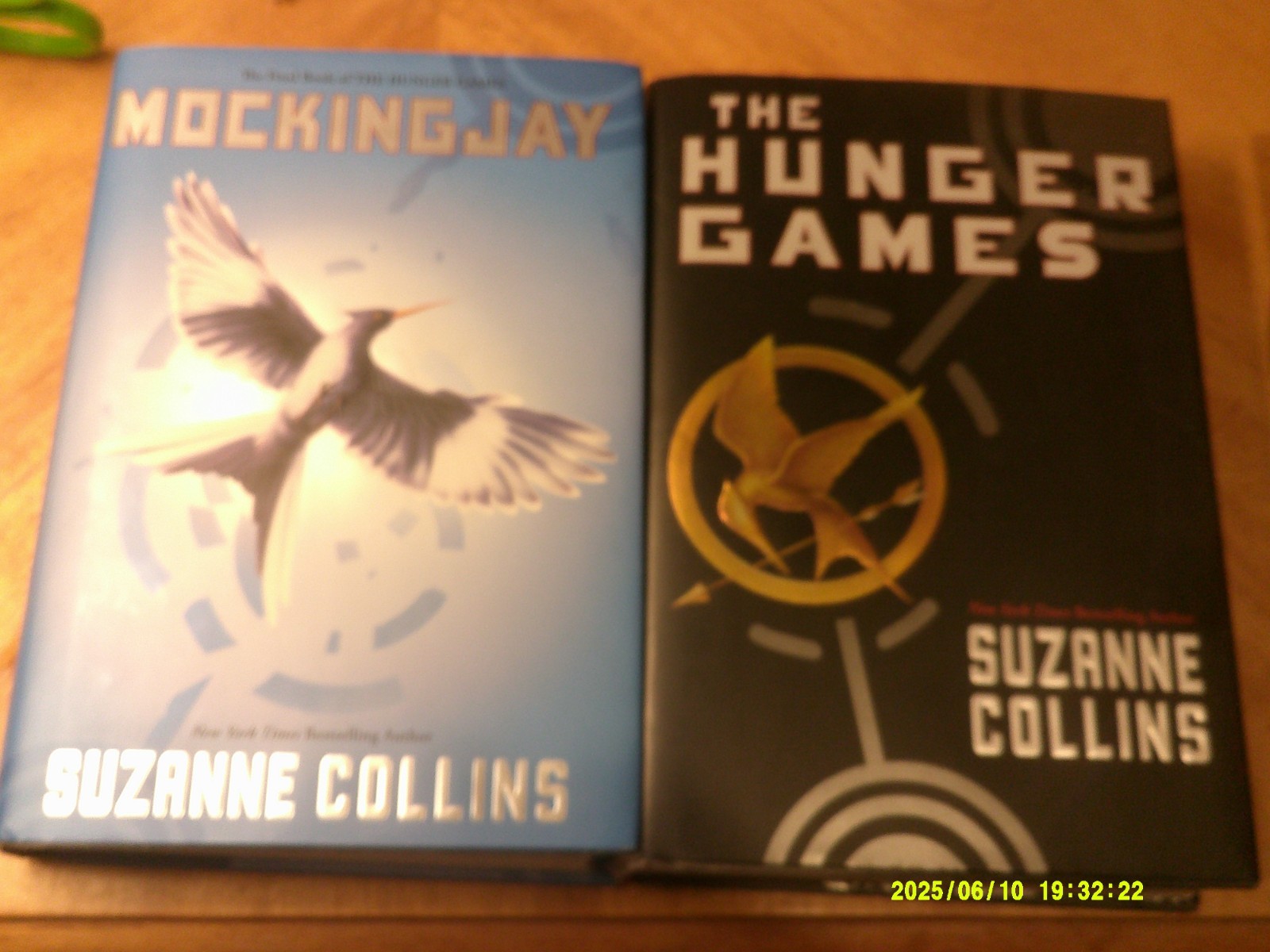 3 NEW HB/DJ by Suzanne Collins-Catching Fire,Mockingjay-1st ed &The Hunger Games