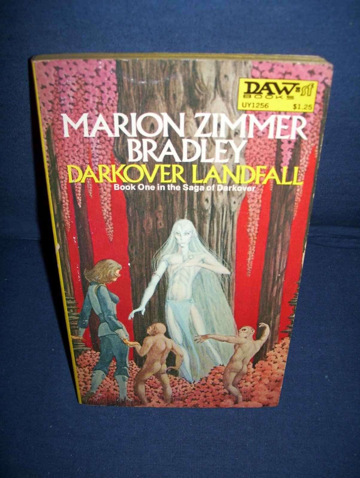 Darkover Landfill Marion Zimmer Bradley Used Paperback 1972 Daw Books #1256