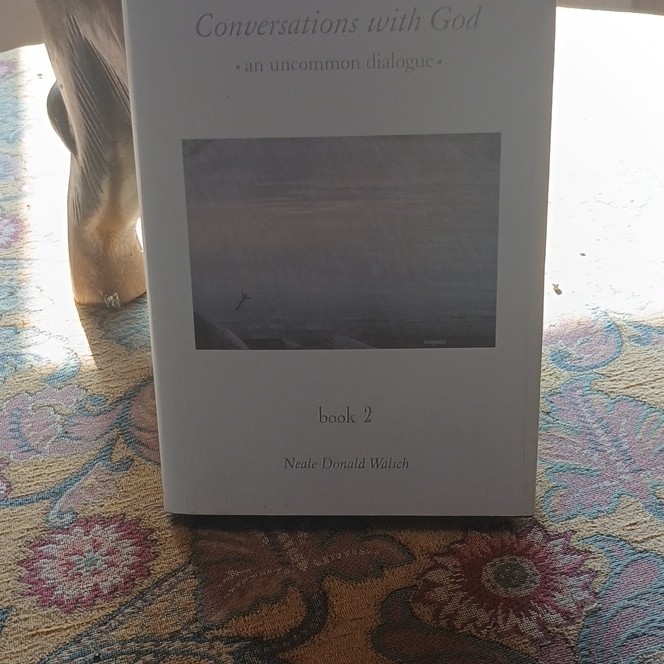 Neale Donald Walsch Conversations with God Book 2 Paperback Spirituality Ex-Lib