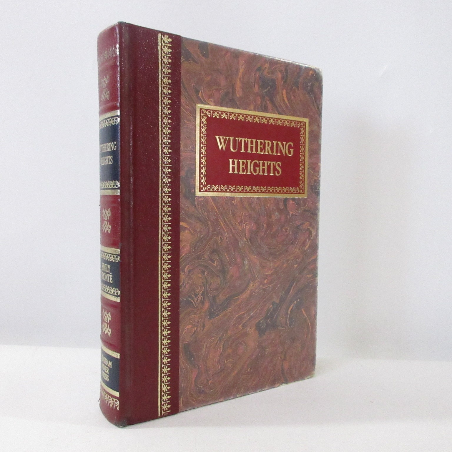 Wuthering Heights Emily Brontë Chatham River Press Classics Woodcut Illustrated
