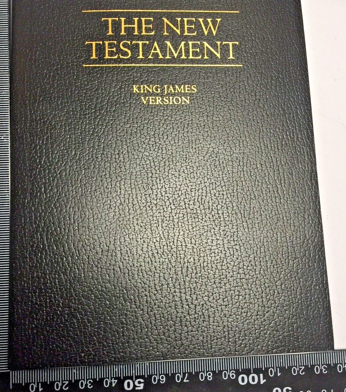 THE NEW TESTAMENT – KING JAMES VERSION JESUS CHRIST TESTAMENT 18 CM X 13 CM