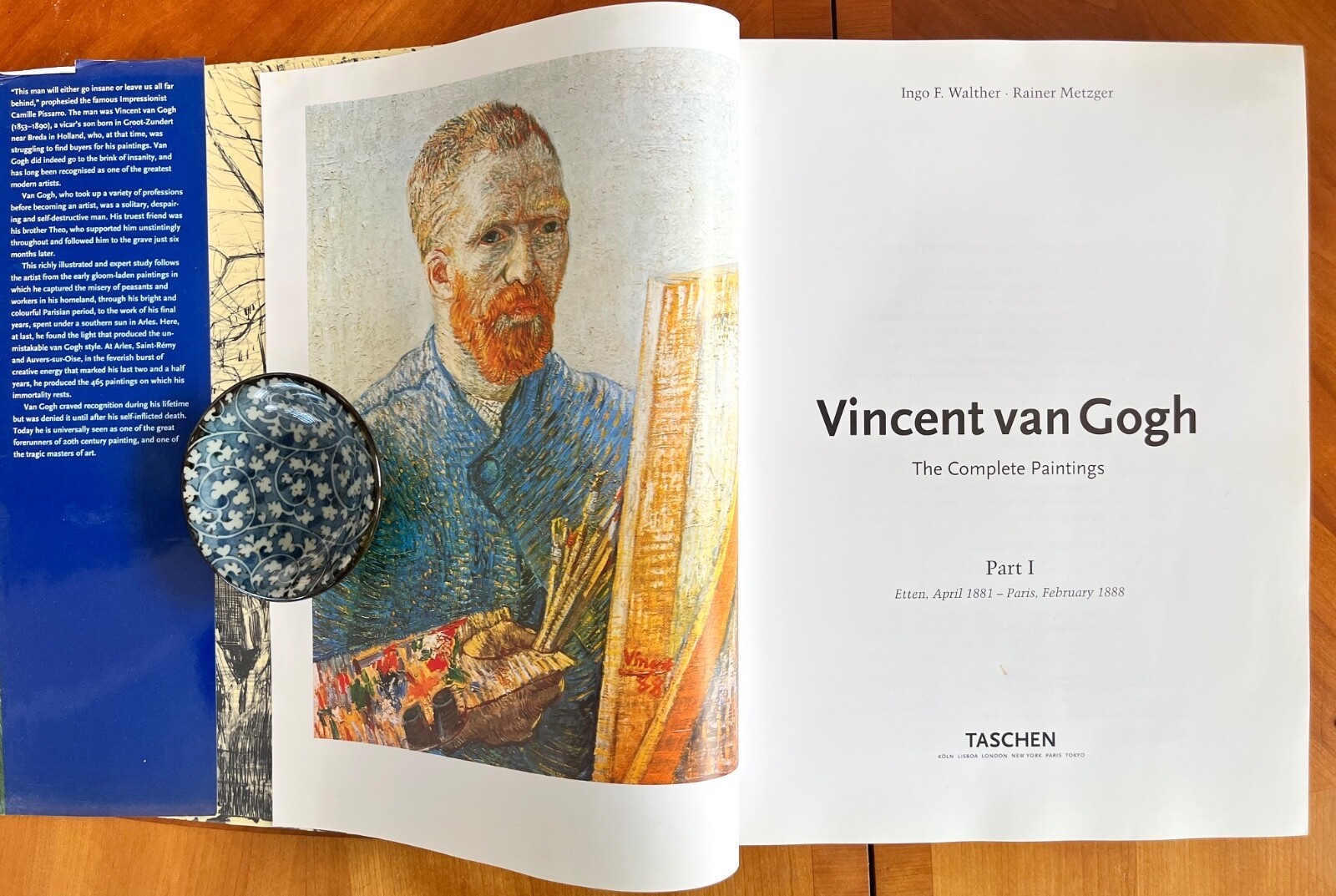 Vincent Van Gogh: The Complete Paintings (Part I & 2) v. 1 Hardcover Acceptable