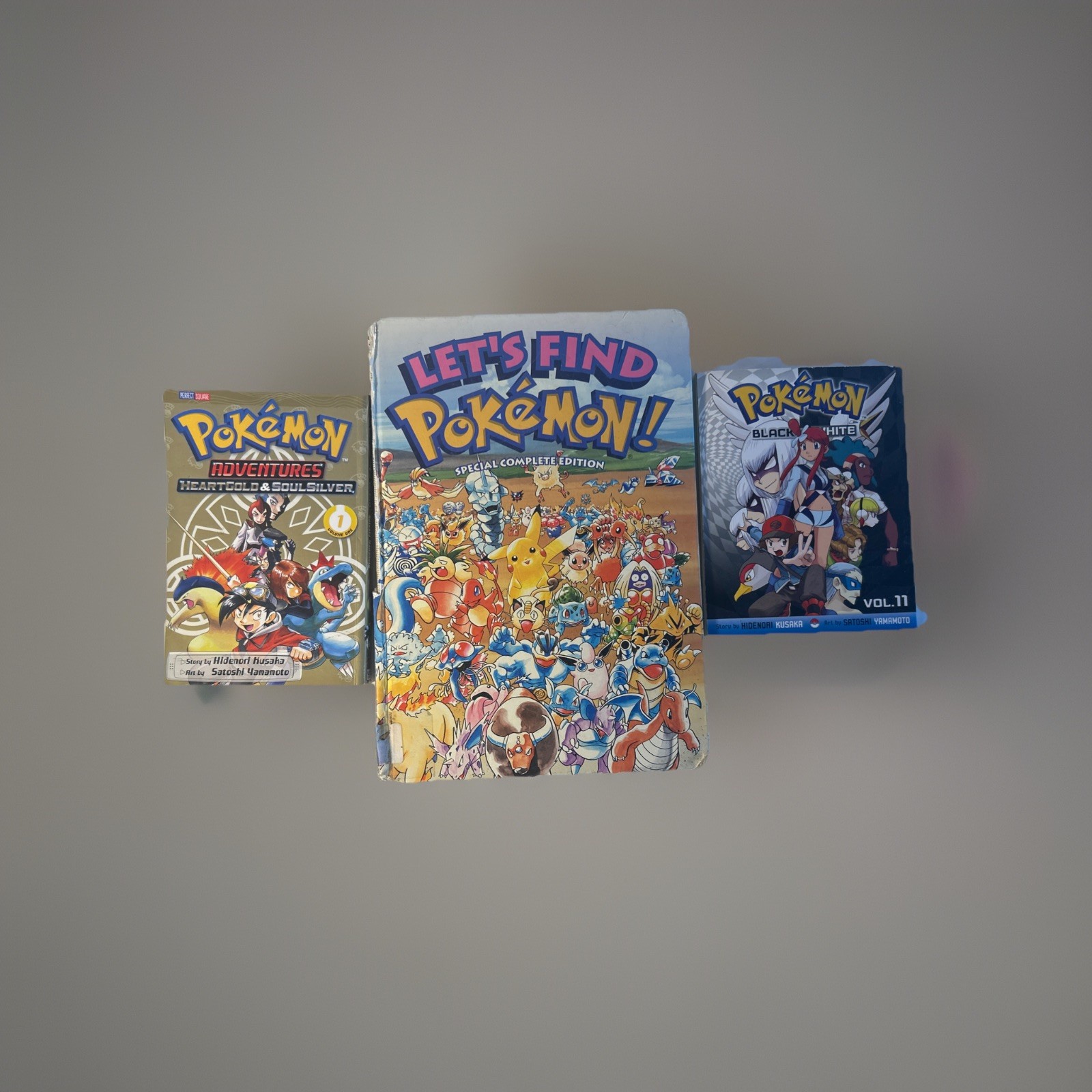 Let’s Find Pokemon / Pokemon Adventure Heartgold & Soulsilver Blk/wht Book