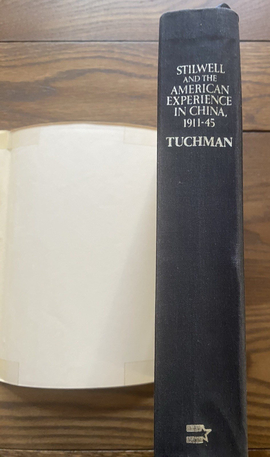 Stillwell and The American Experience in China 1985 Tuchman BOMC Slipcase HC DJ