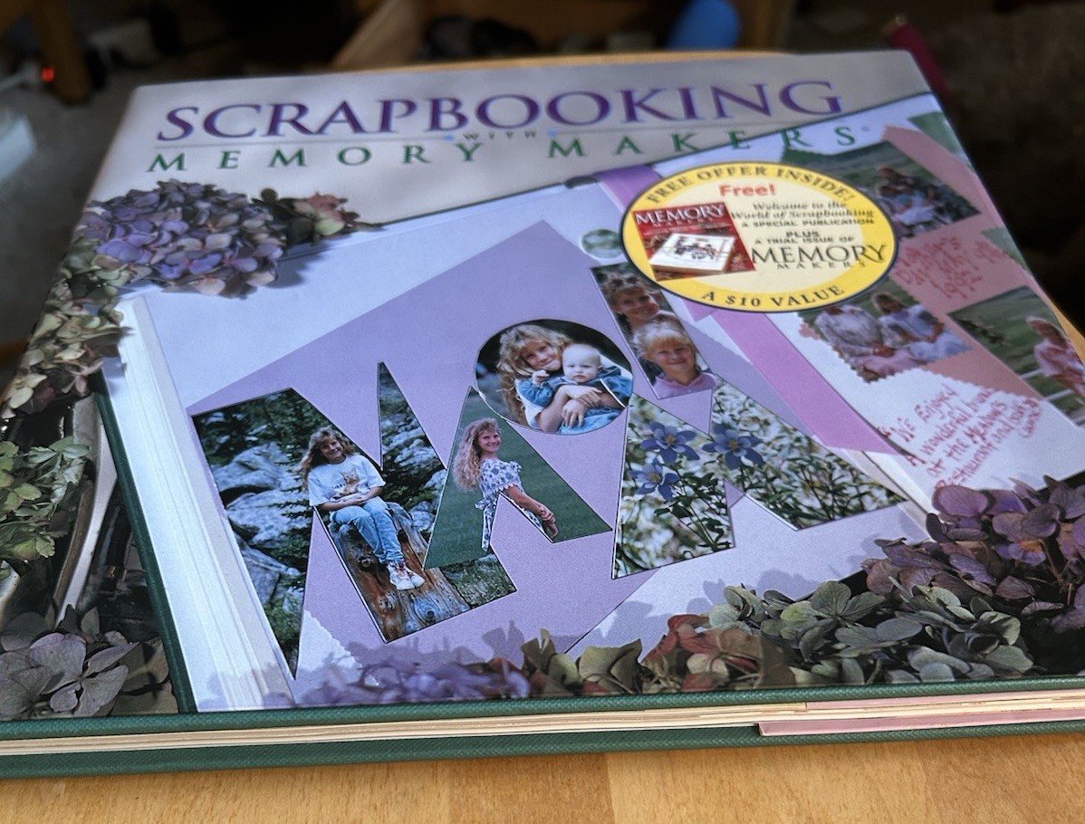 Scrapbooking with Memory Makers Michele Gerbrandt Kerry Arquette 1999 HCDJ
