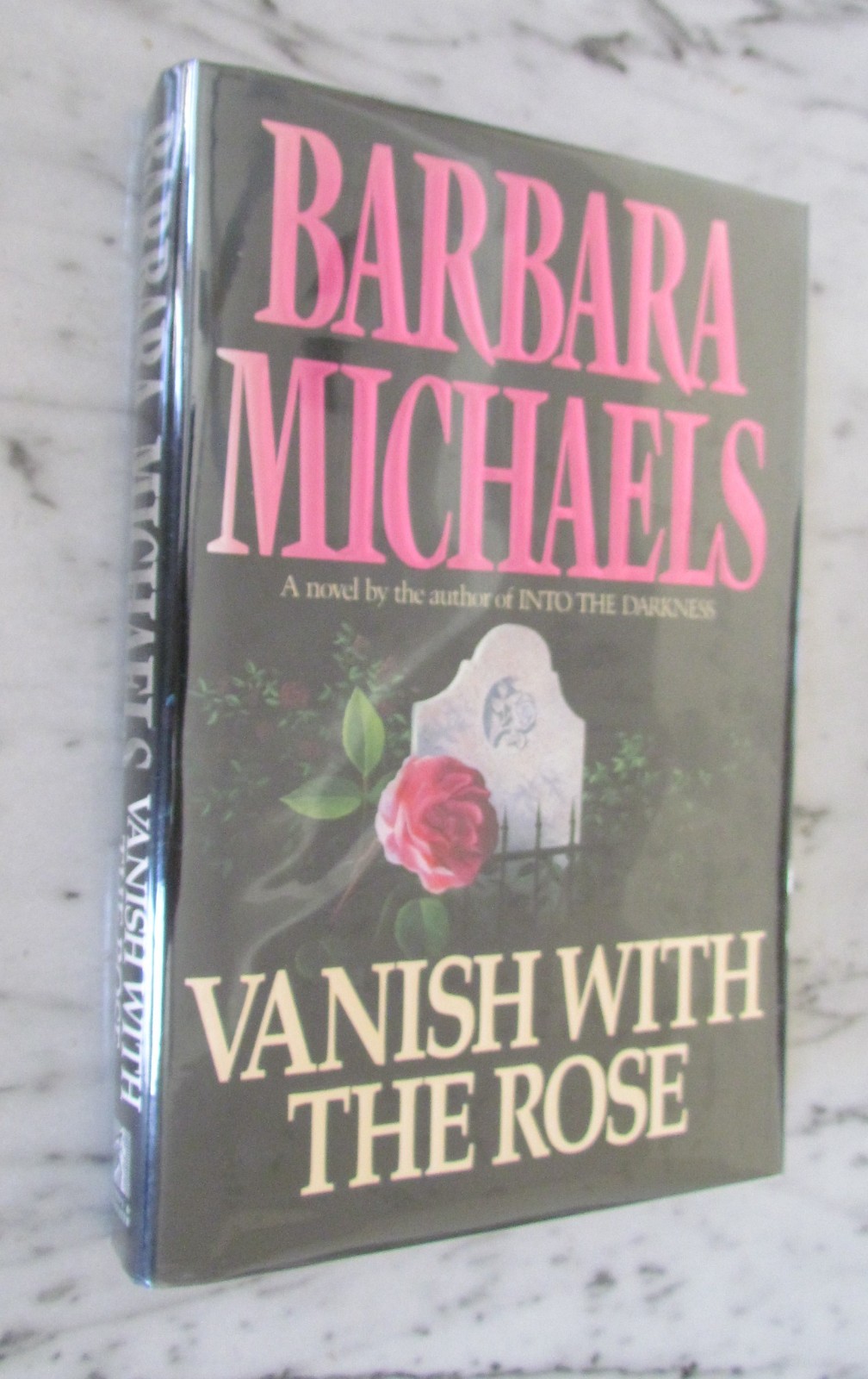 SIGNED 1st Ed Vanish With the Rose by Barbara Michaels HC/DJ Fine/Fine