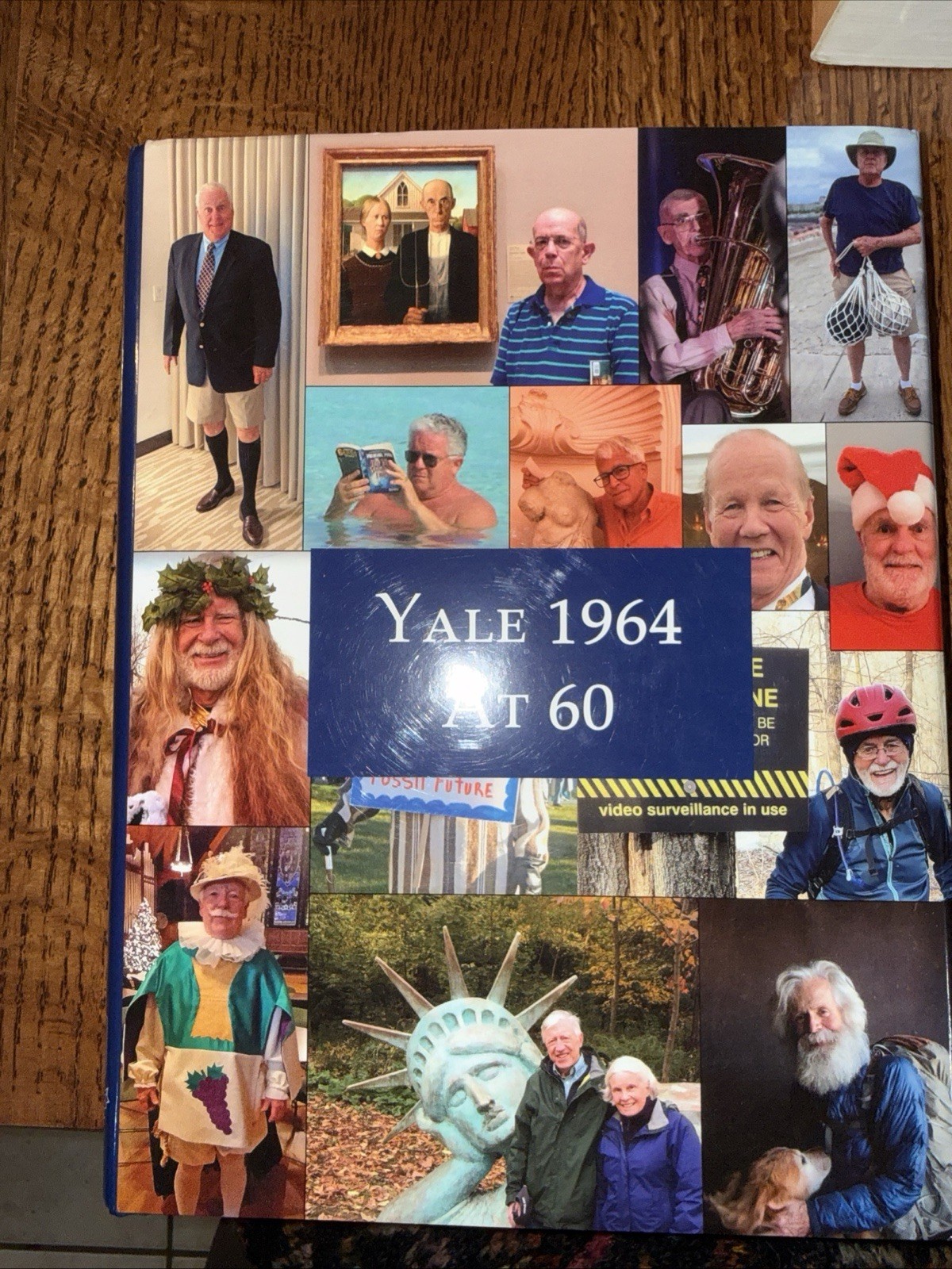 YALE (UNIVERSITY) 1964 (LARGE BOOK) NEW HAVEN, CONNECTICUT Reunion At 60