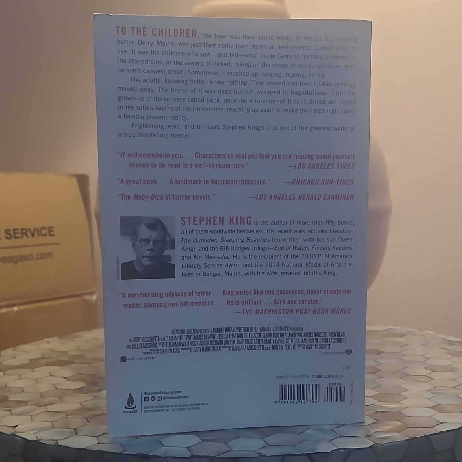 Stephen King IT Scribner Paperback English Horror Novel Film/TV Adaptation