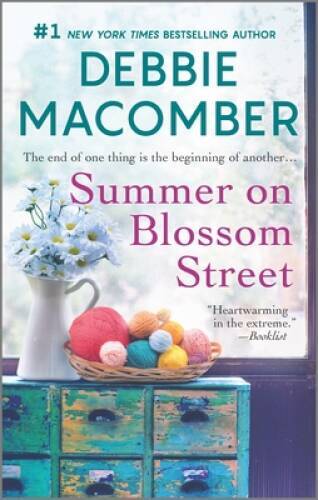 Summer on Blossom Street: A Romance Novel (A Blossom Street Novel) – VERY GOOD