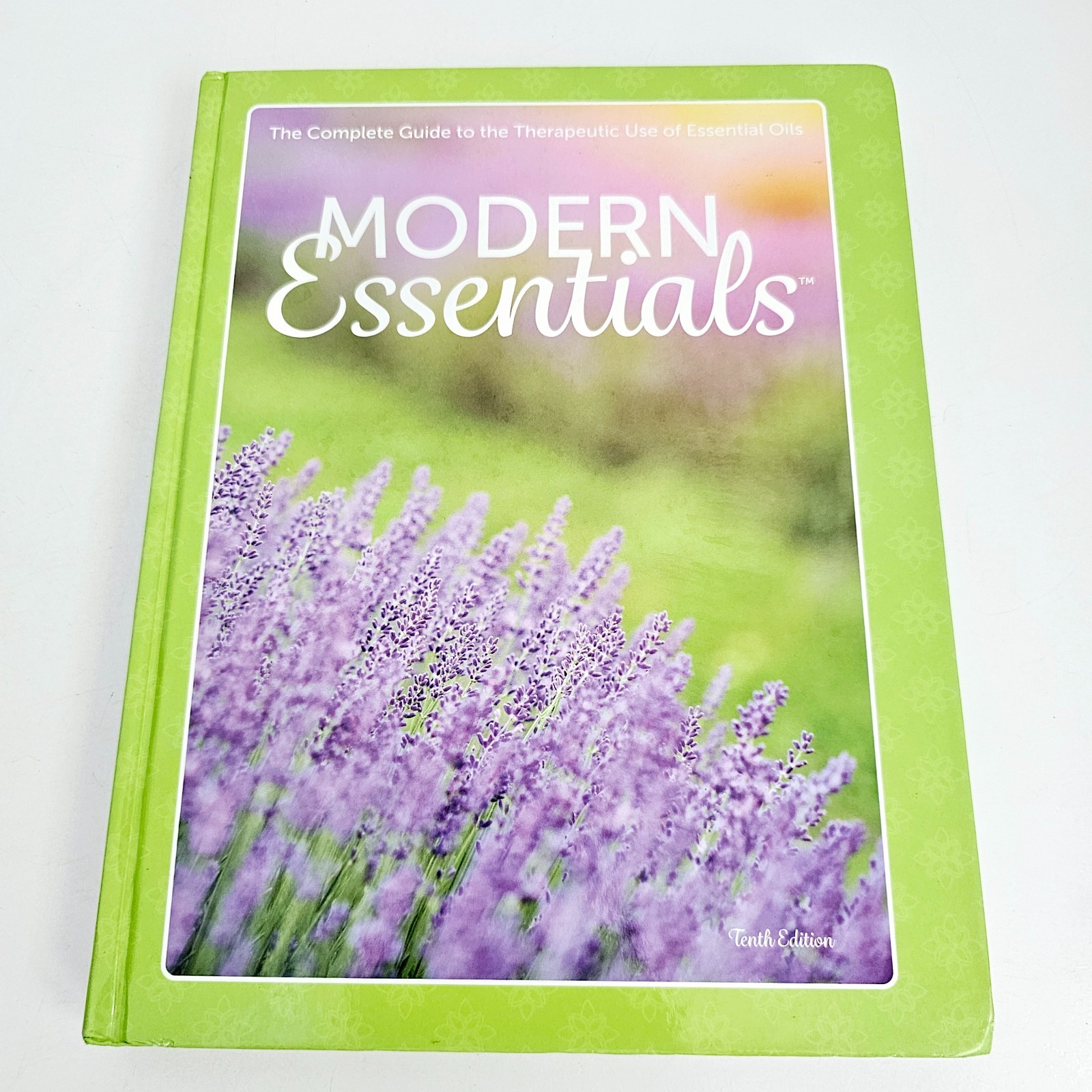 Modern Essentials Handbook 10th Edition Essential Oils Guide Free Postage
