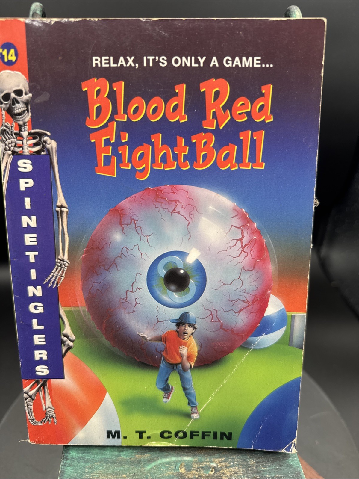 Spinetinglers #14 – Blood Red Eightball – M.T. Coffin