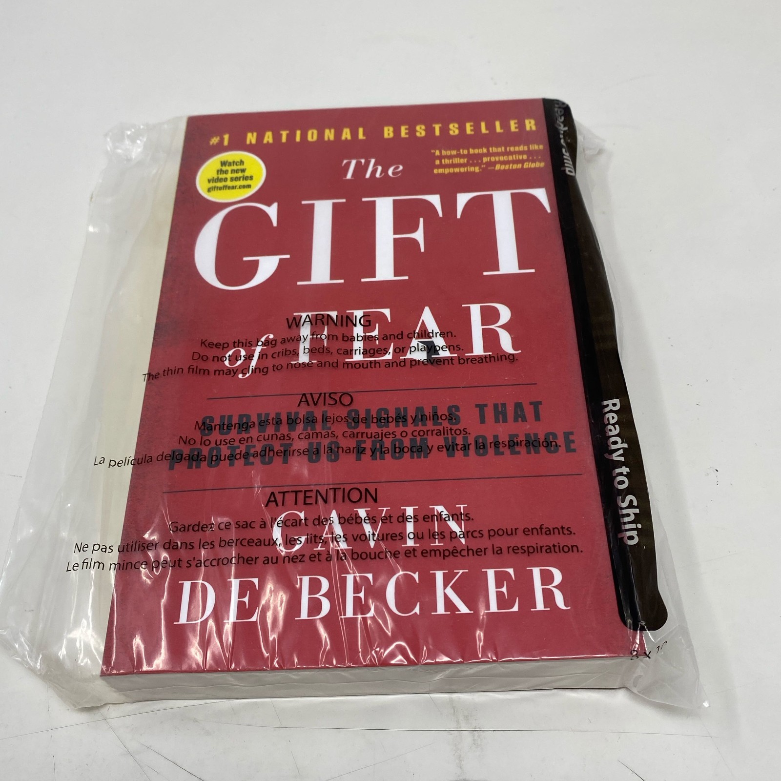 Back Bay Books The Gift of Fear, Red Trade Paperback by de Becker