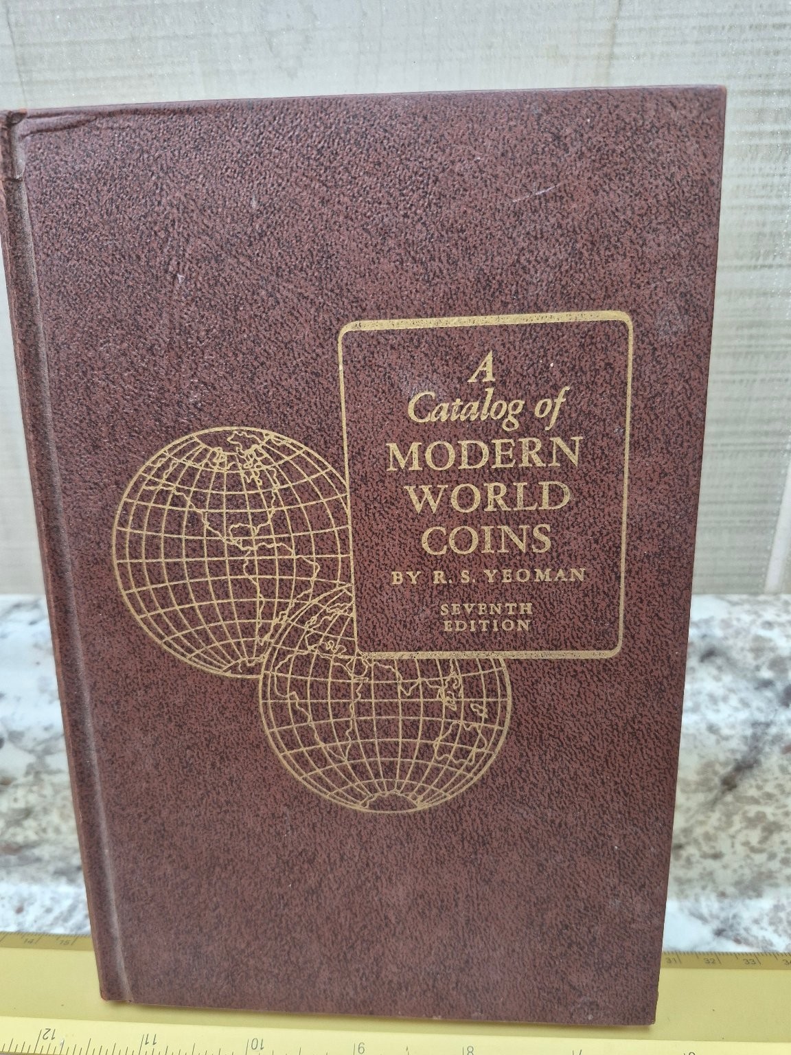 A Catalog of Modern World Coins Yeoman 7th Edition Coin Reference Guide