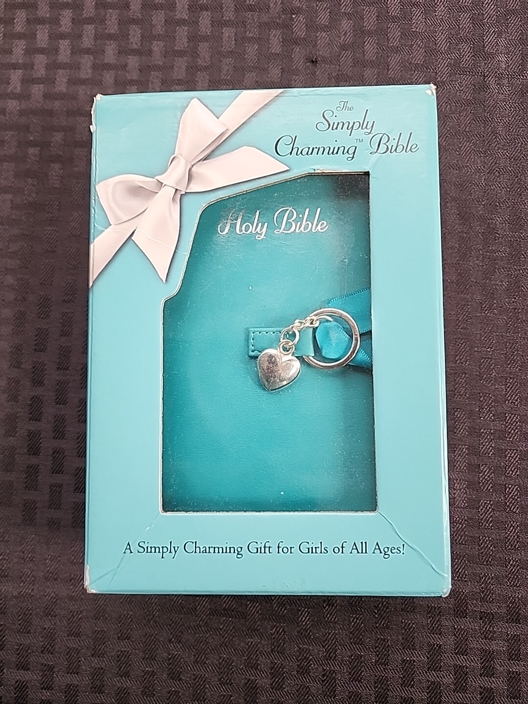 Simply Charming Bible: Heart Charm Bible Blue Edition – Hardcover
