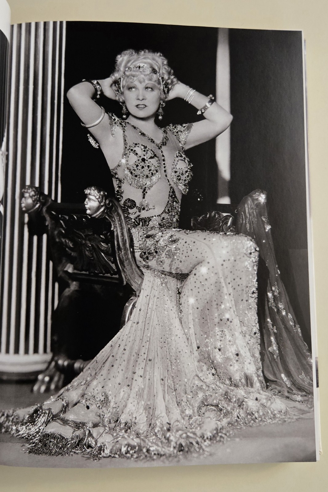 Classic Hollywood Pin-ups, “Va-Va-Voom!”, Chris Chang Soft Cover, 280 Pgs