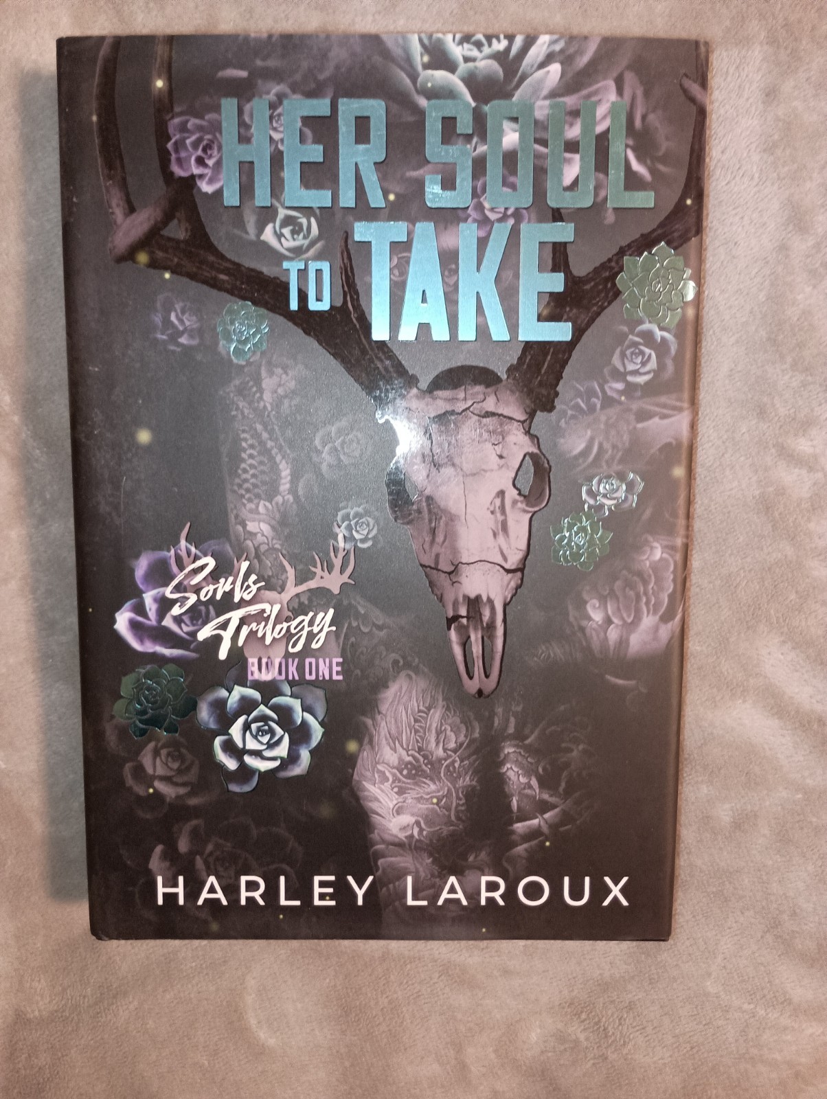 Her Soul to Take: Deluxe Hardcover Special Edition w/Sprayed edges